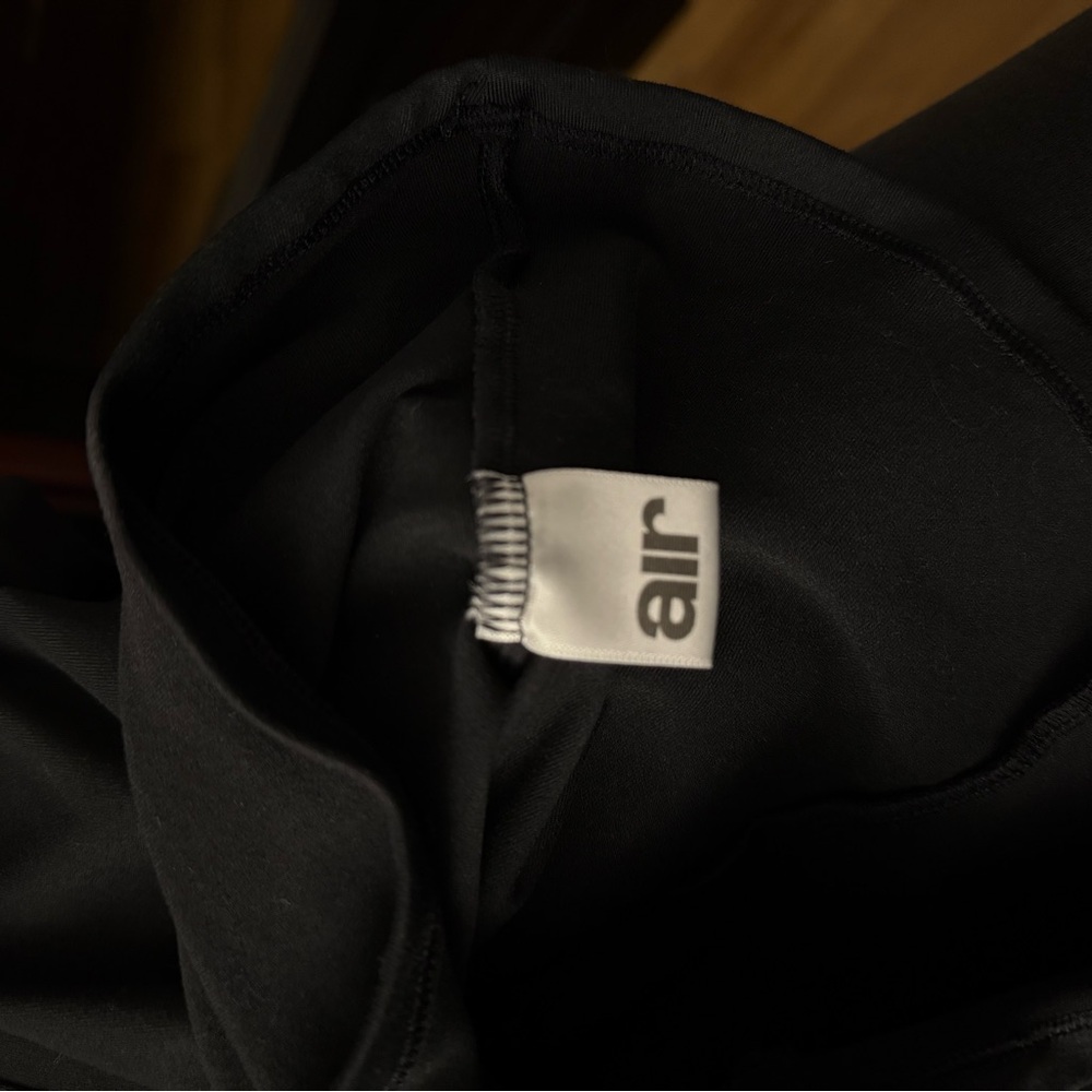 Tank air button up - Picture 5 of 6